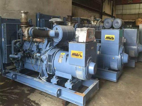 长城区发电机组带负载降电压是什么原因照成的？