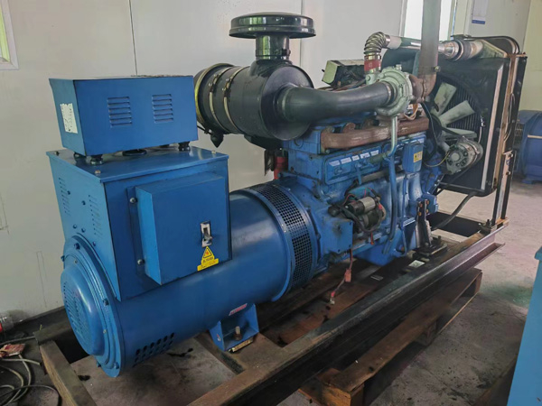 长城区100kW柴油发电机组使用多级机油有哪些优缺点？